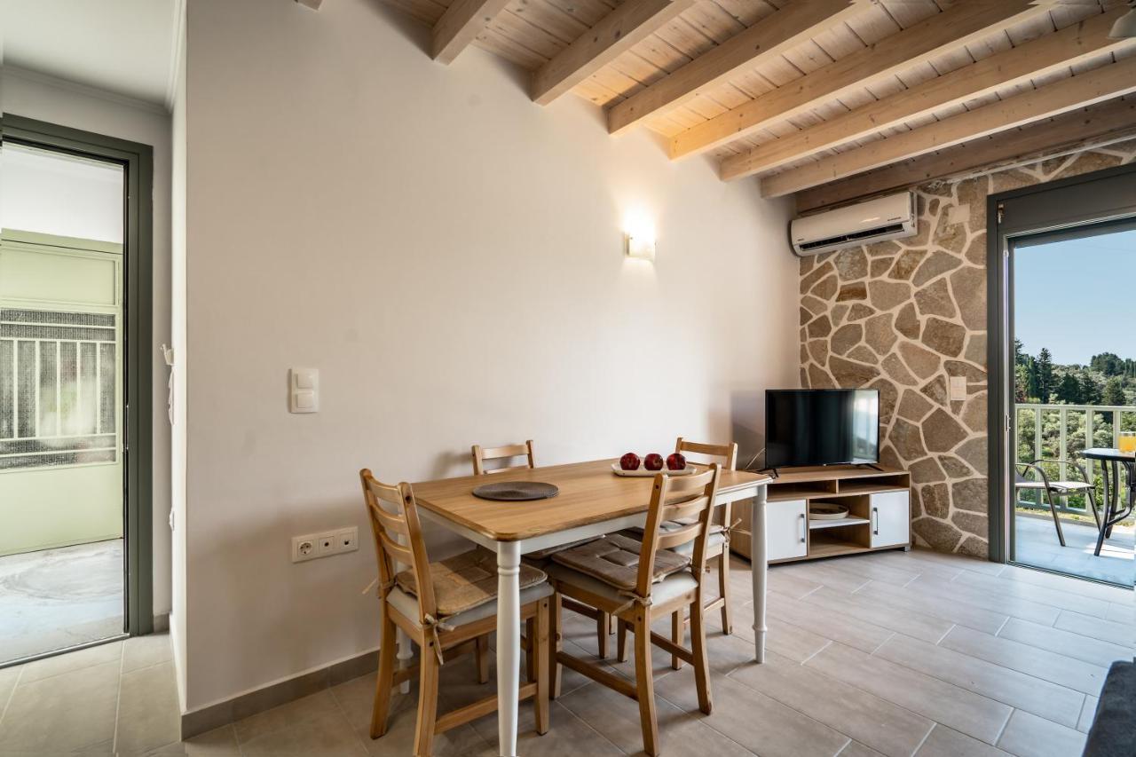 Armonia Villa Lefkada Kariótai Екстериор снимка